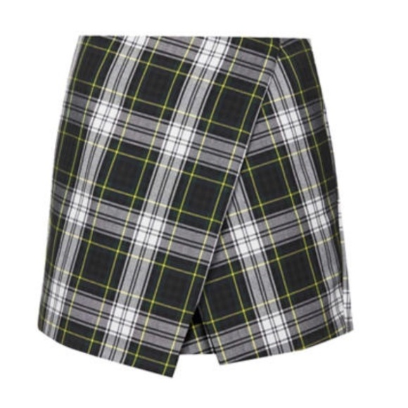 Asymmetrical Tartan Skort - Picture 3 of 3